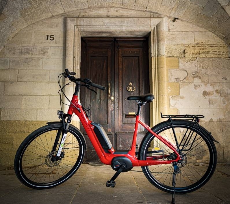 Découverte du patrimoine du Luberon à vélo électrique